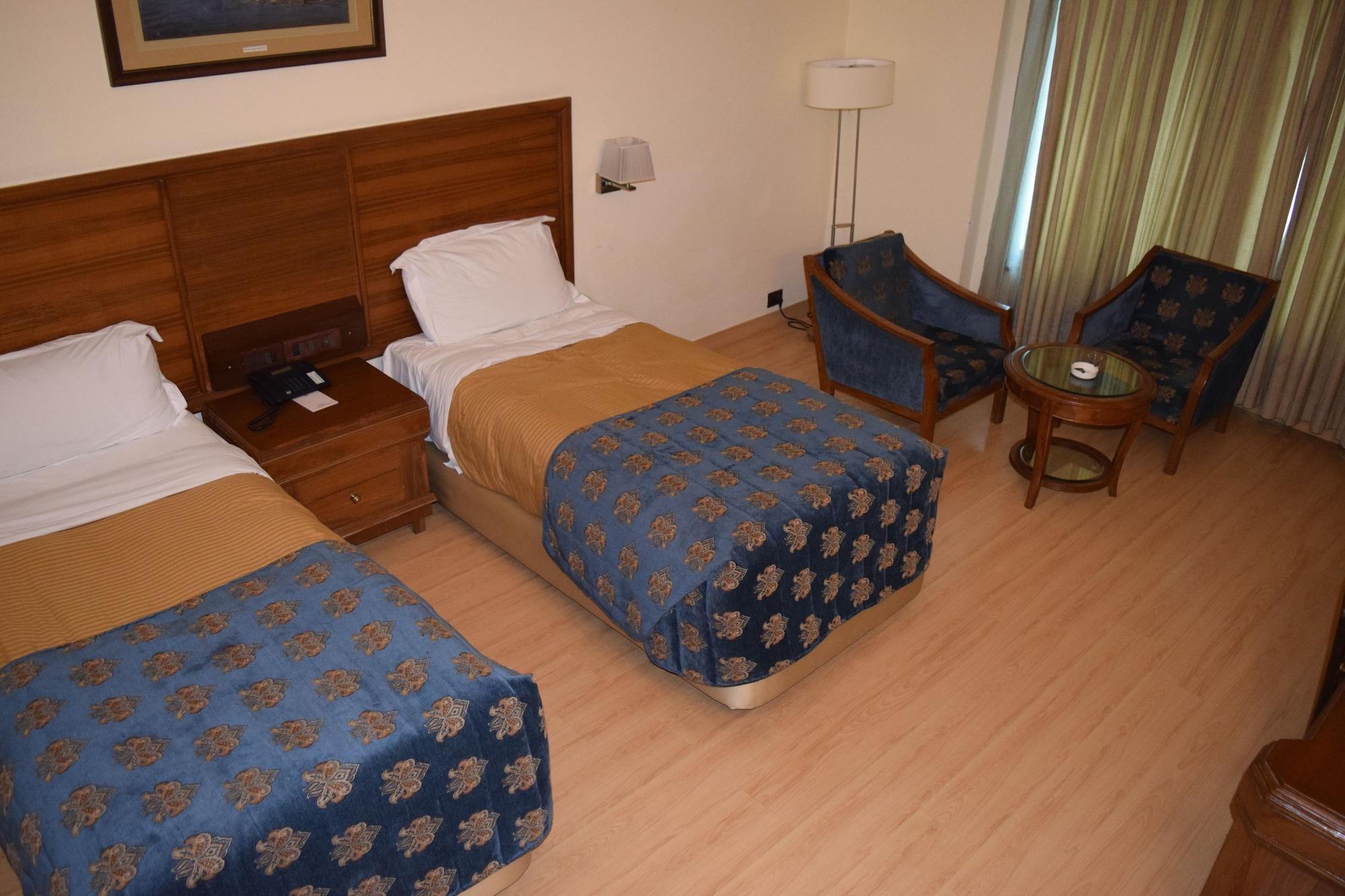 Hotel Samrat, Nowe Delhi Zewnętrze zdjęcie