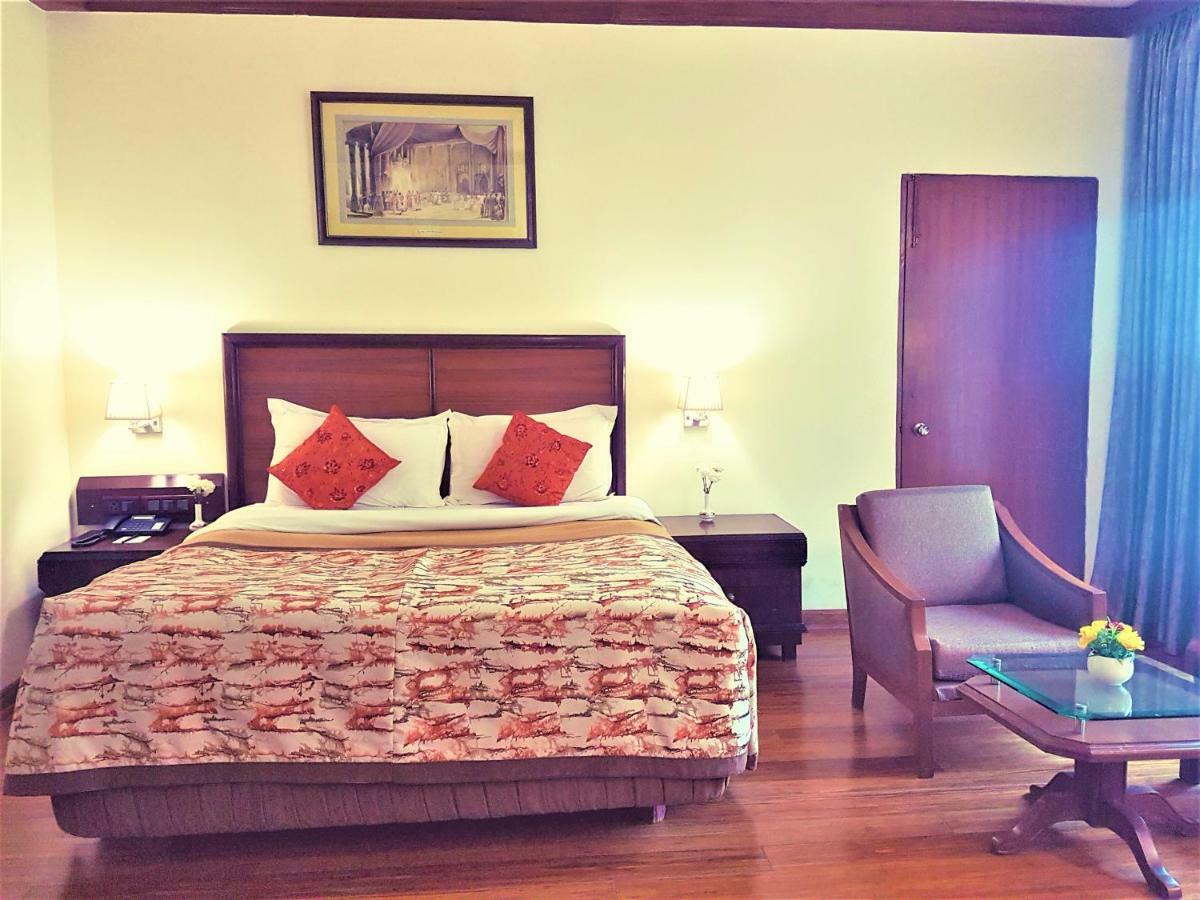 Hotel Samrat, Nowe Delhi Zewnętrze zdjęcie